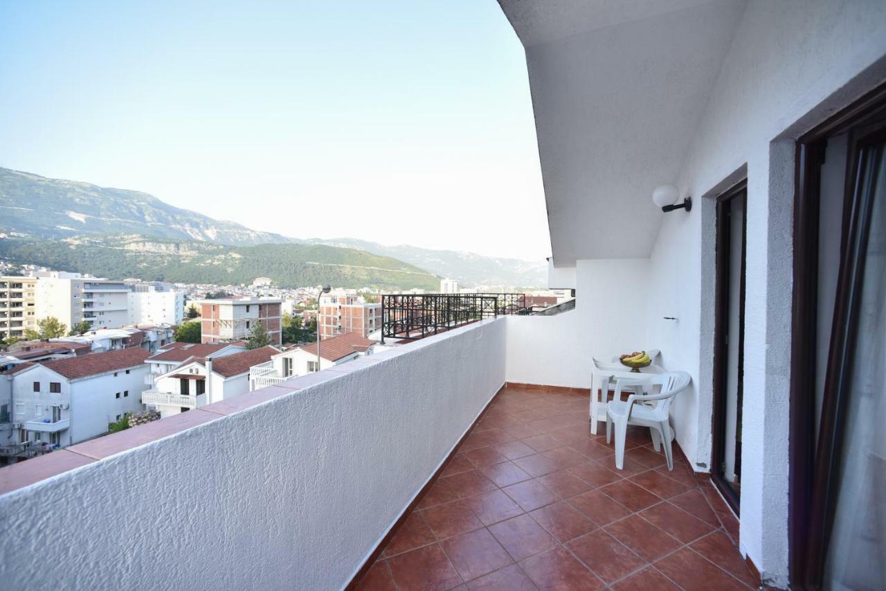 Bologna Apartments Будва Екстер'єр фото