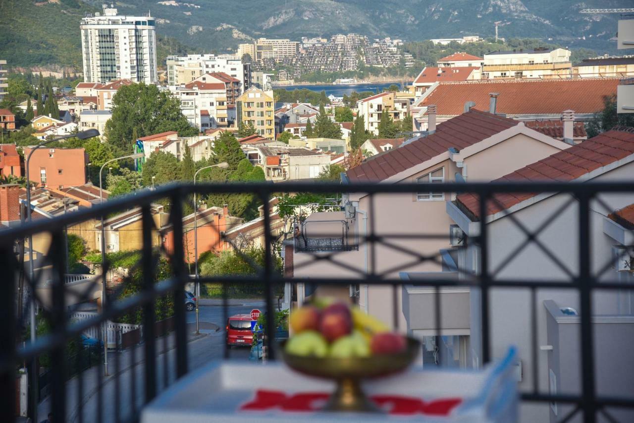 Bologna Apartments Будва Екстер'єр фото