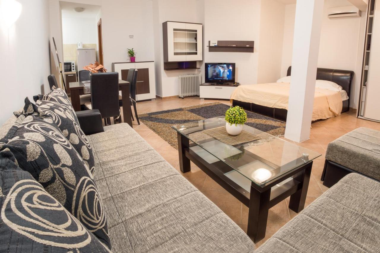 Bologna Apartments Будва Екстер'єр фото