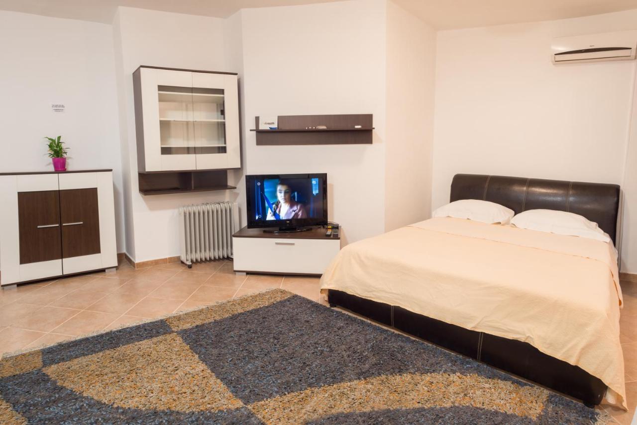 Bologna Apartments Будва Екстер'єр фото