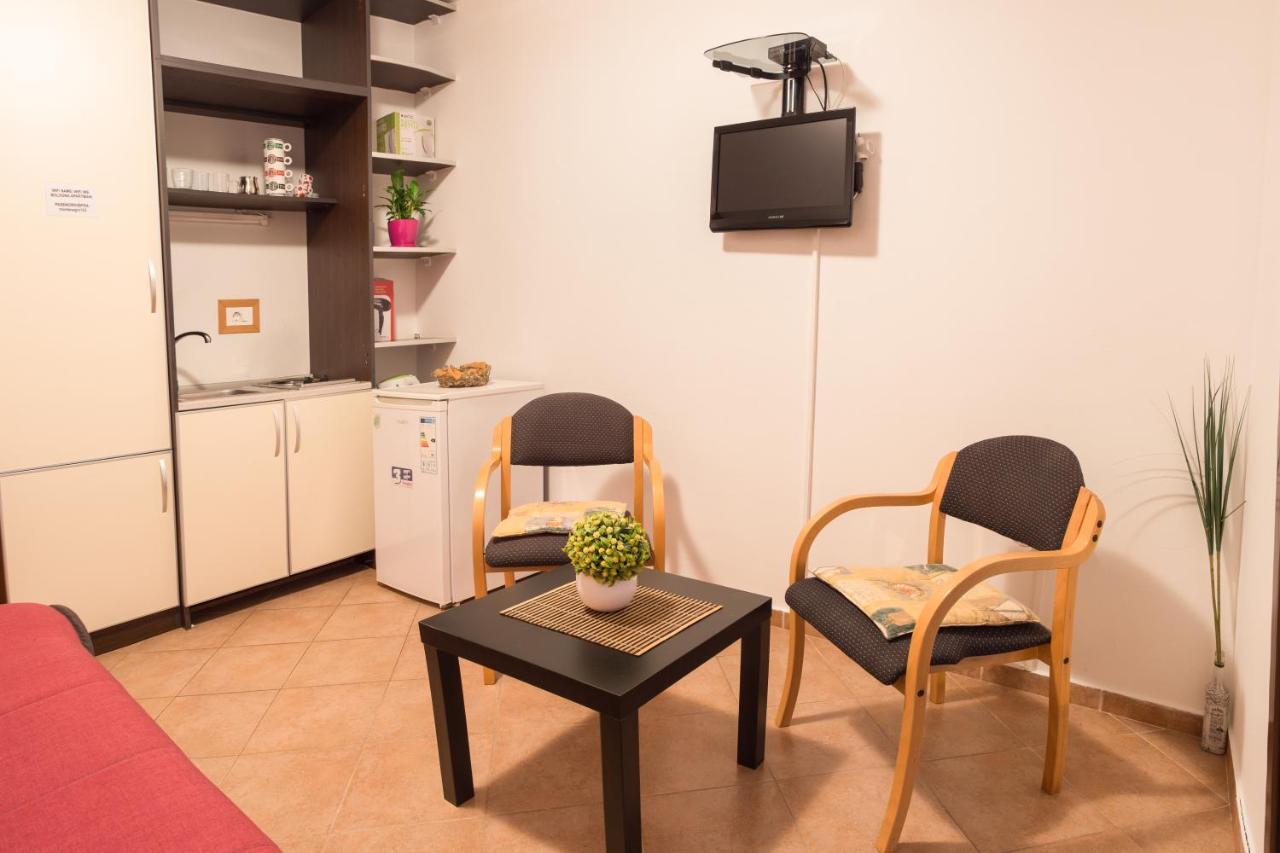 Bologna Apartments Будва Екстер'єр фото